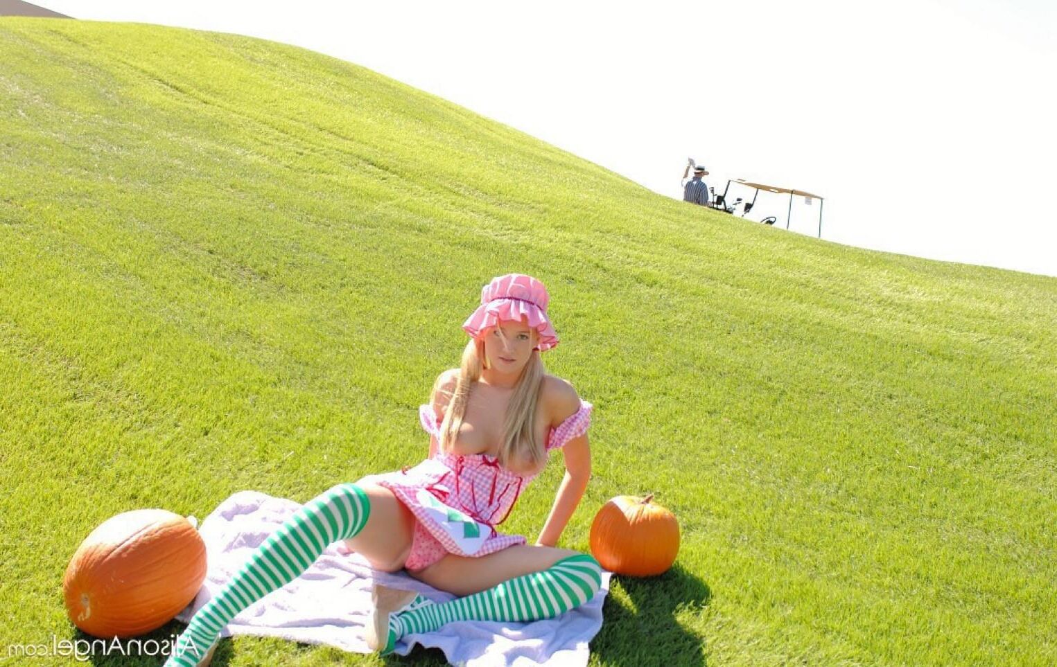 AlisonAngel ALISON Strawberry shortcake