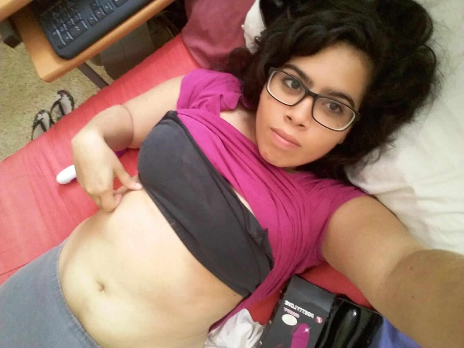 Cinthia masturbandose