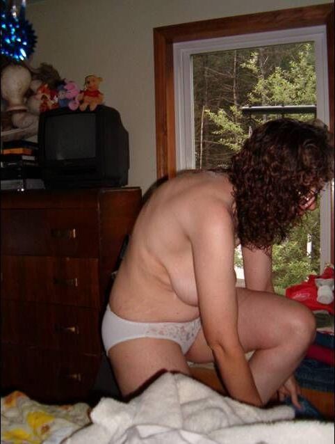 Unaware nerdy housewife exposed by husband