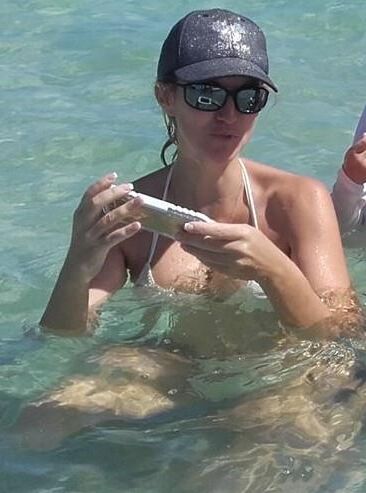 Ludivine french milf big tits grosses loches bandantes