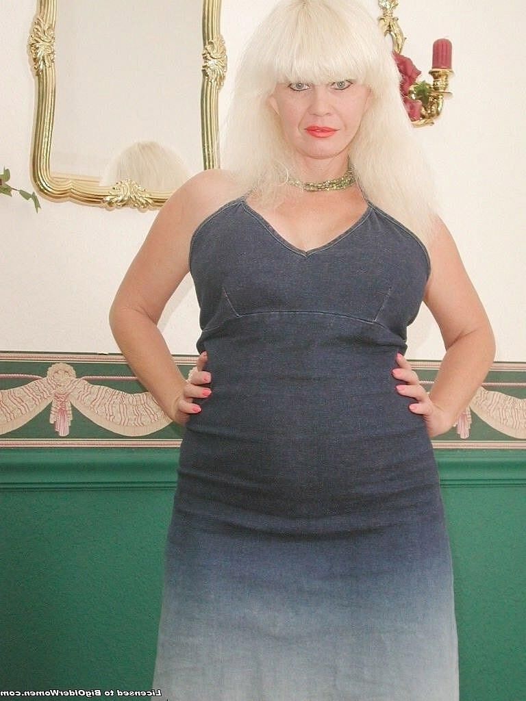 . Linda Peroxide blonde MILF