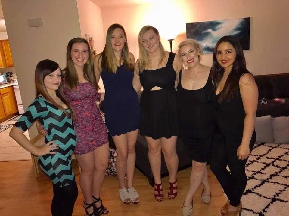 Un adolescent amateur devient une femme sexy preggo pawg