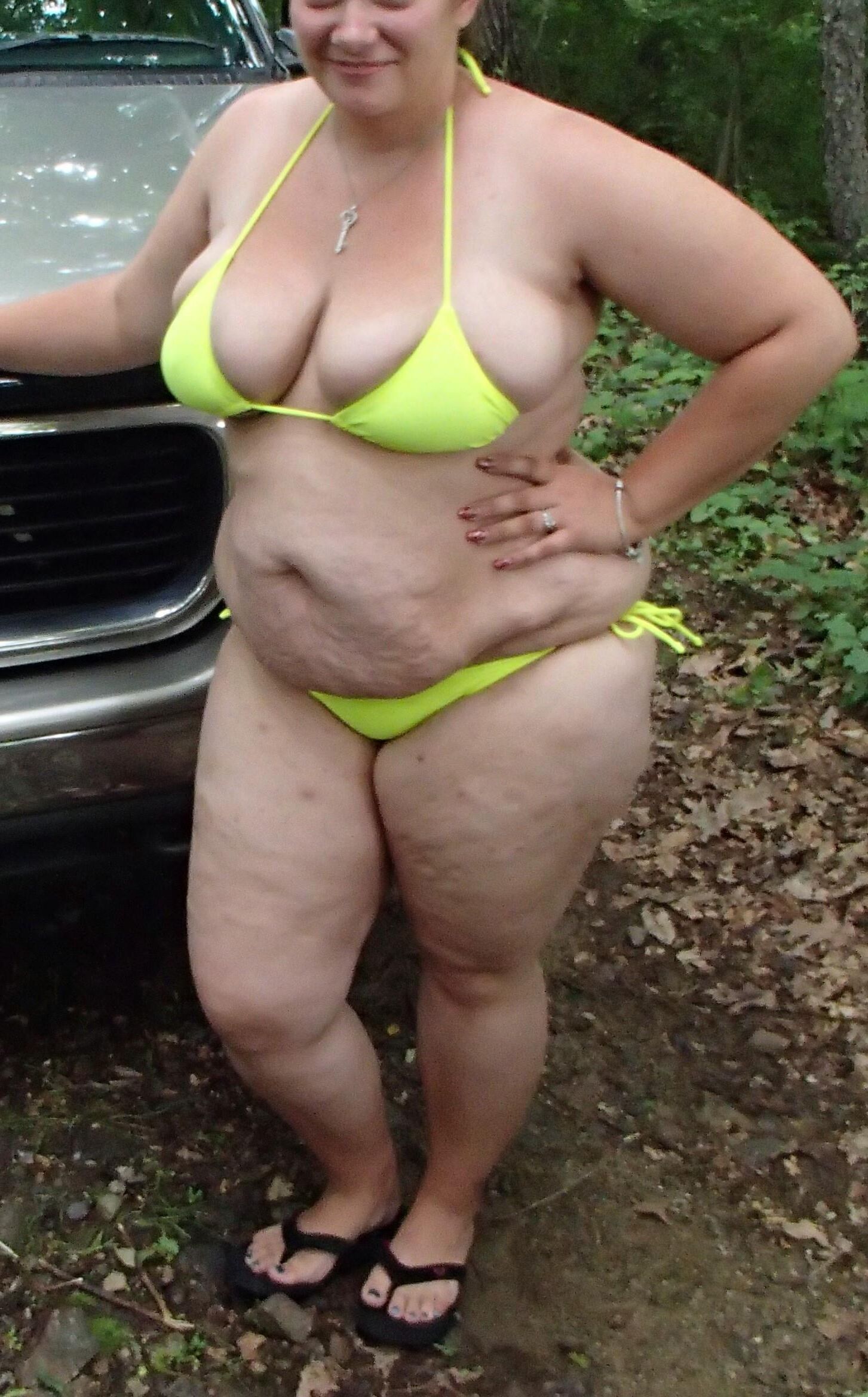 Modèle de bikini amateur BBW