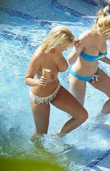 Daughter brings her bff on holiday / 