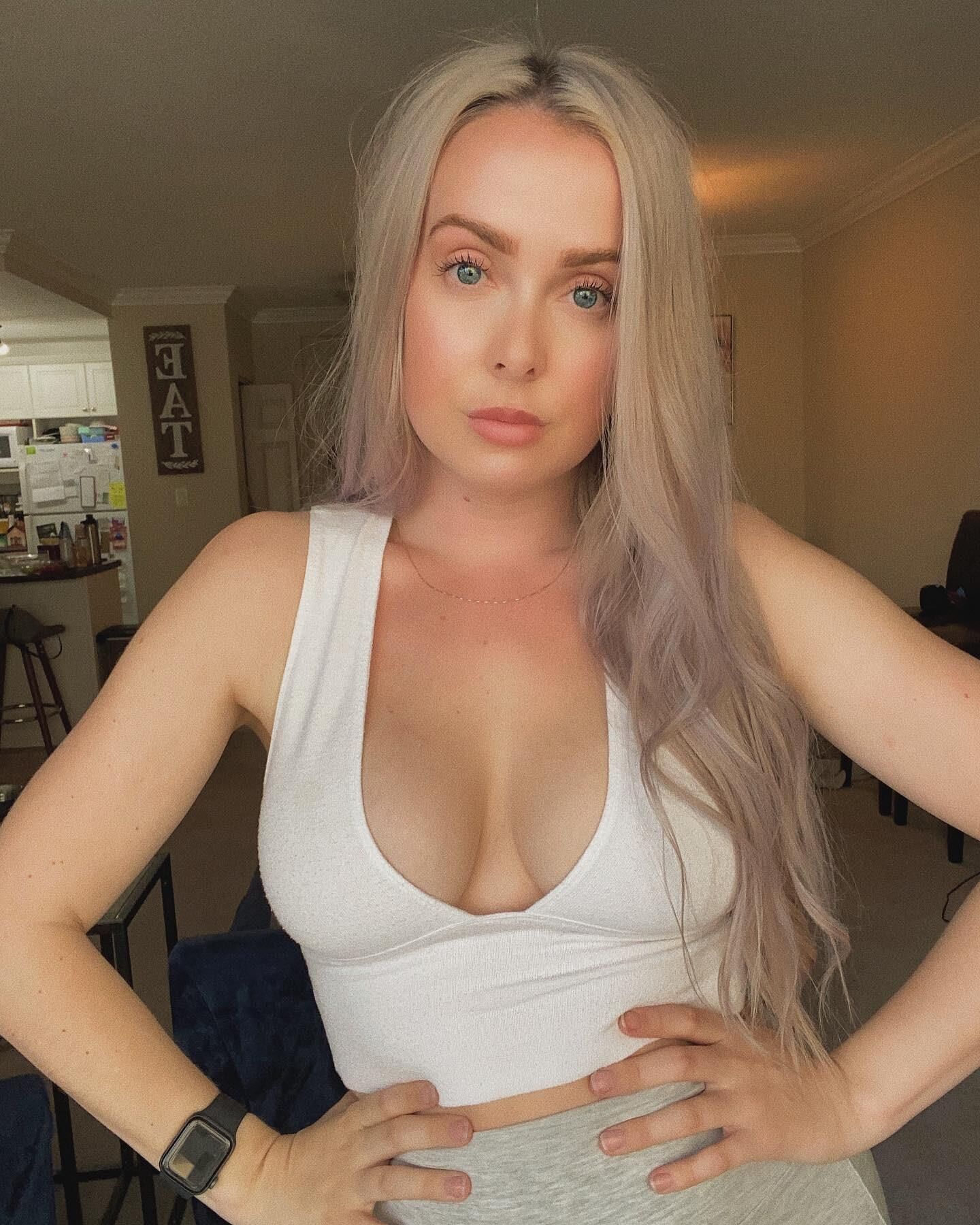 SimplyMonica_xx