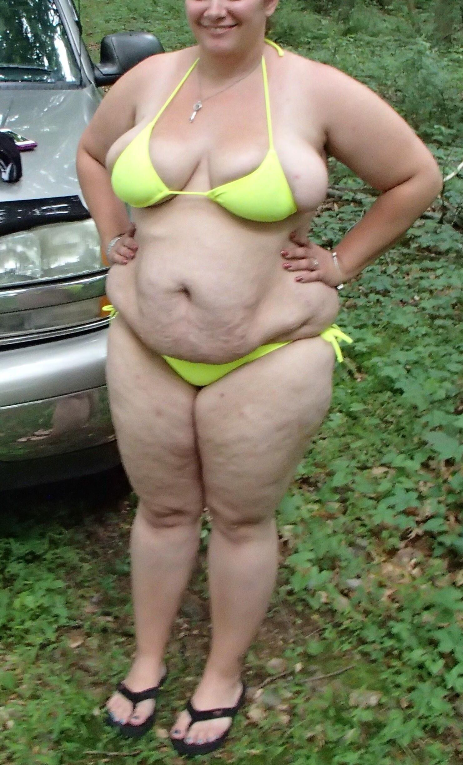 Modèle de bikini amateur BBW