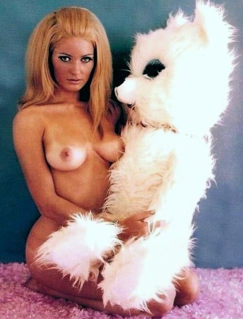 Wolf Vintage Charming Beauties Tumblr Collection