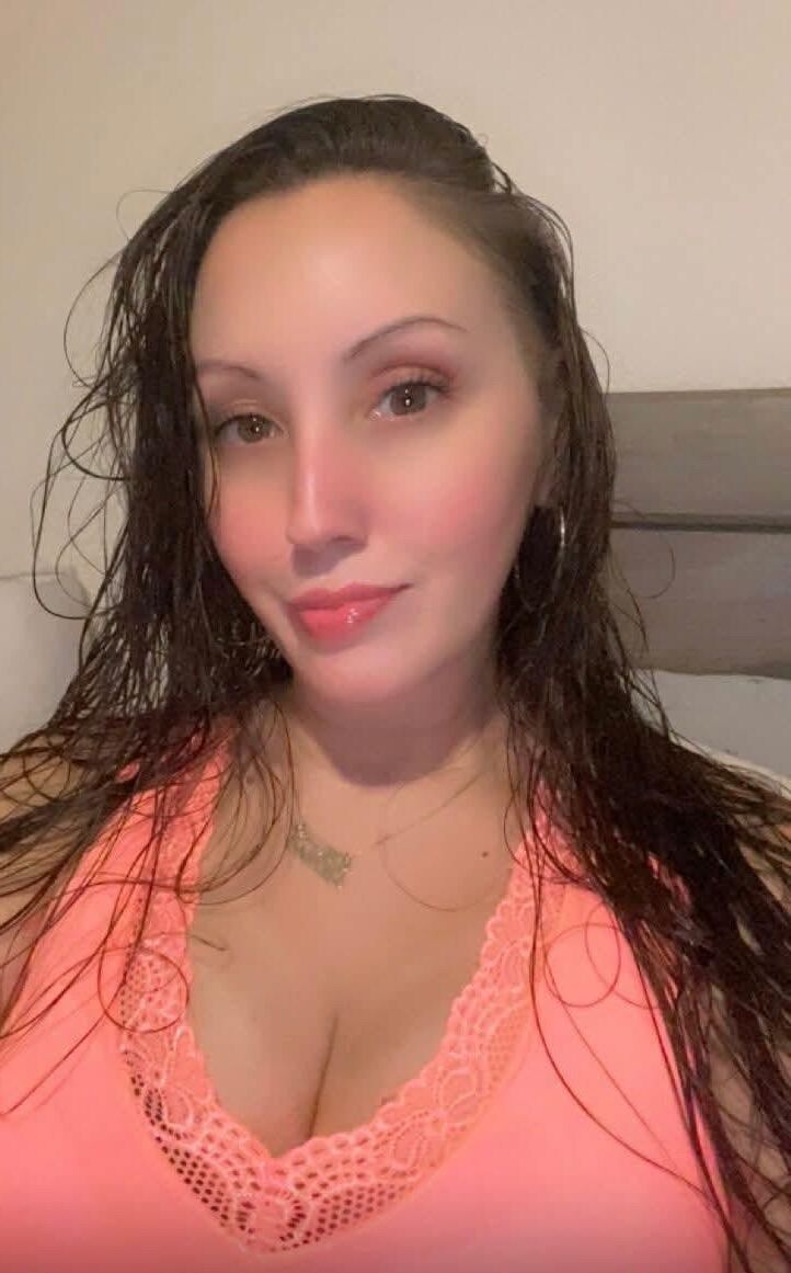 Melissa R