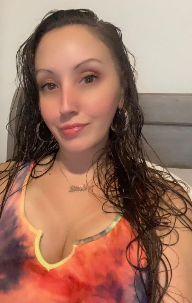Melissa R