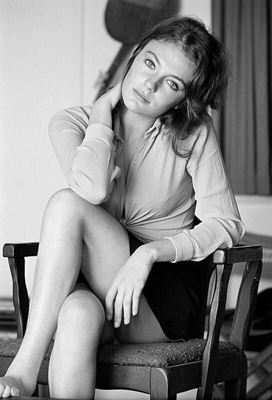 Jacqueline Bisset_hot Celeb