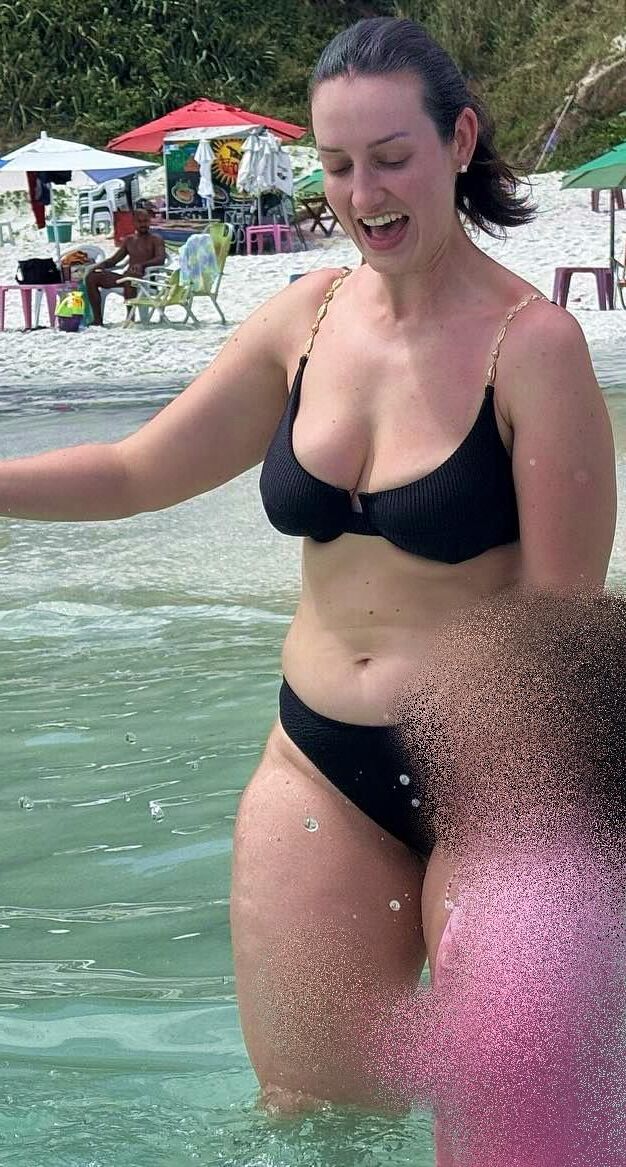 STUPID SLUT MILF MOM