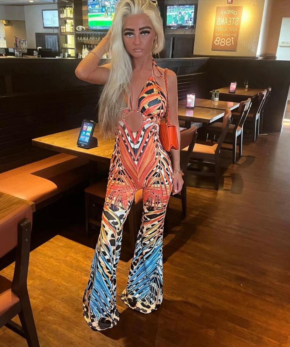 Bimbos chav bitches to stroke and drain our full balls so fast