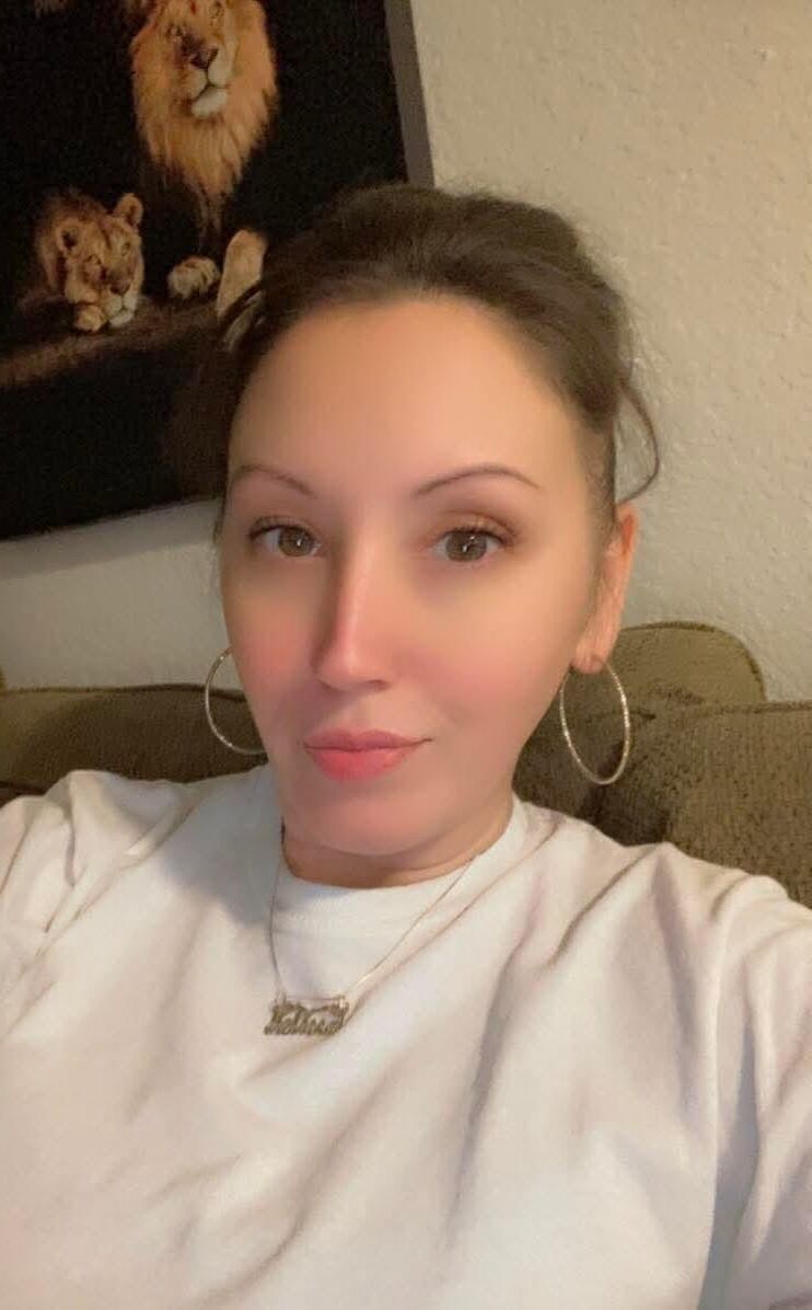 Melissa R