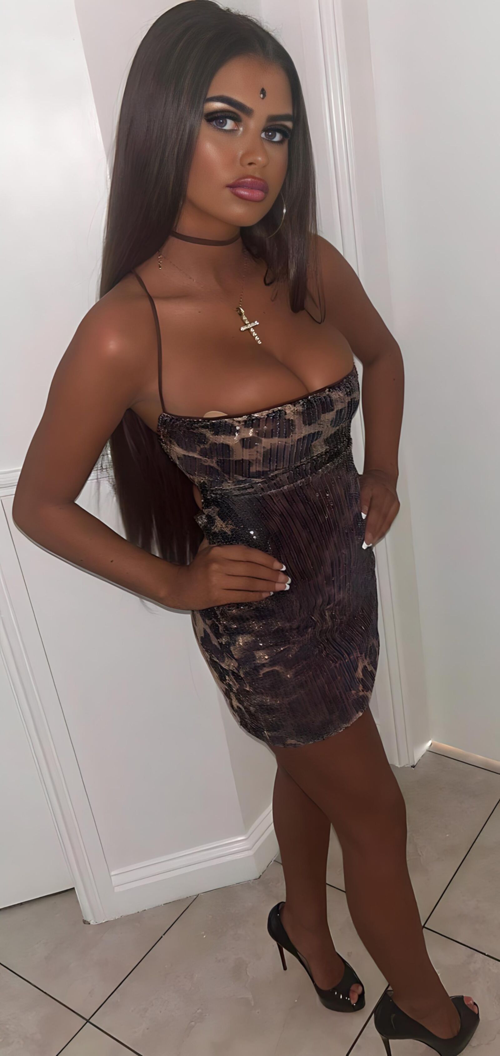 Bimbos chav bitches to stroke and drain our full balls so fast