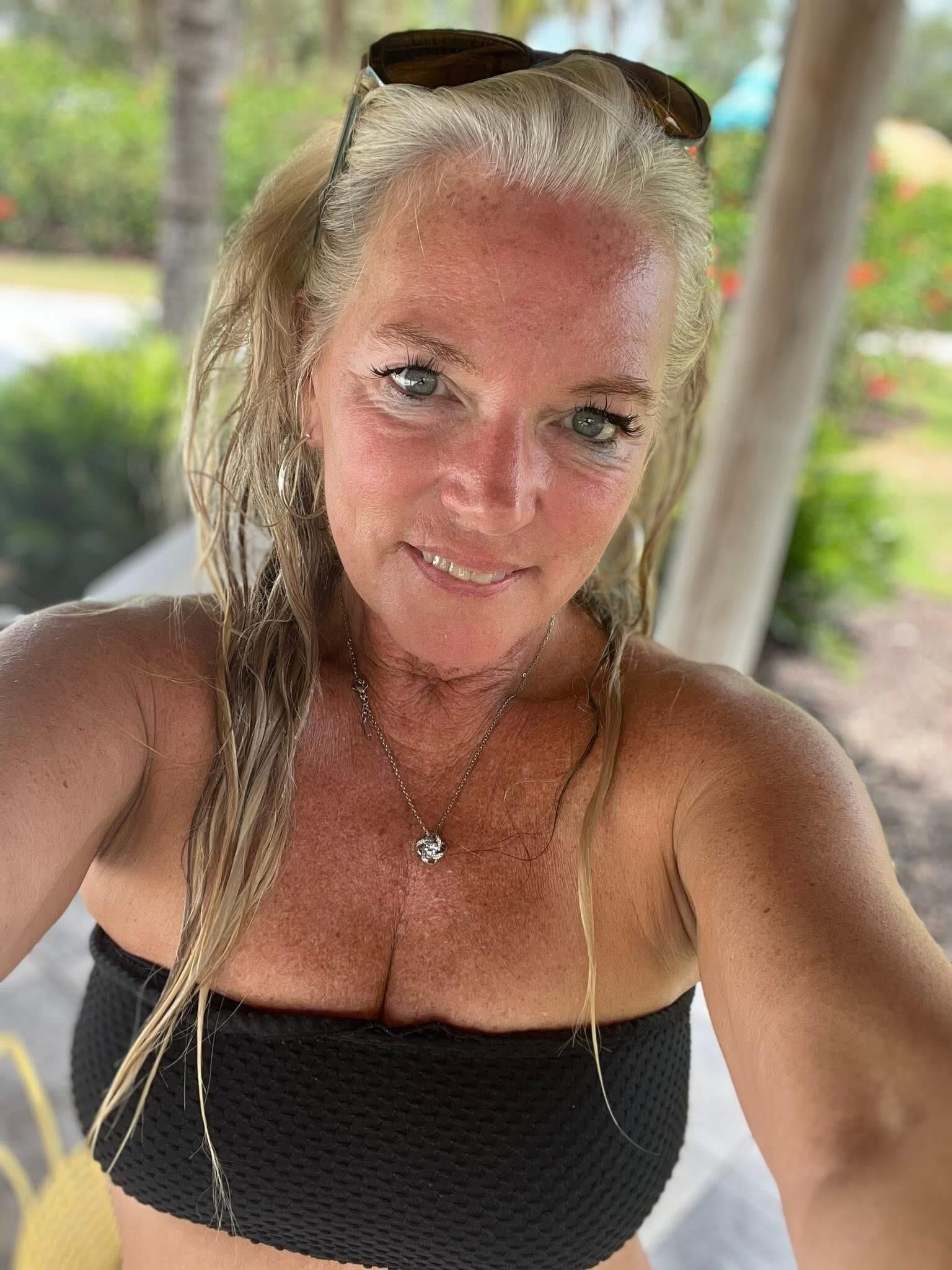 Blonde Fit GILF