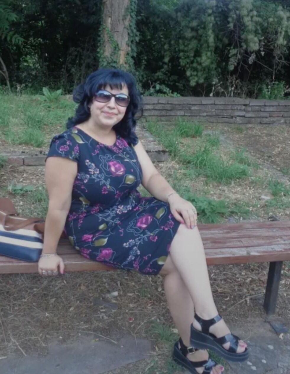 Random saves, jerk, comment and cum for these sluts
