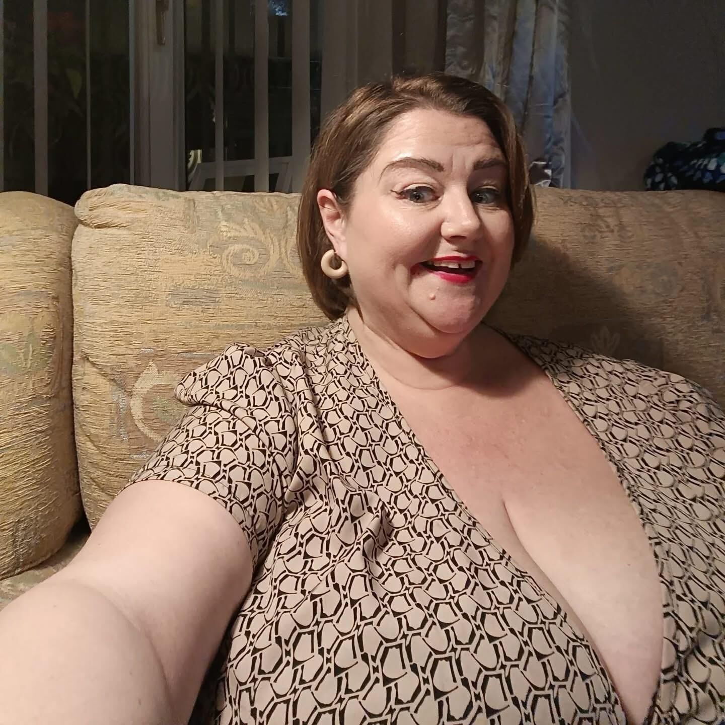 BBW Huge Tits