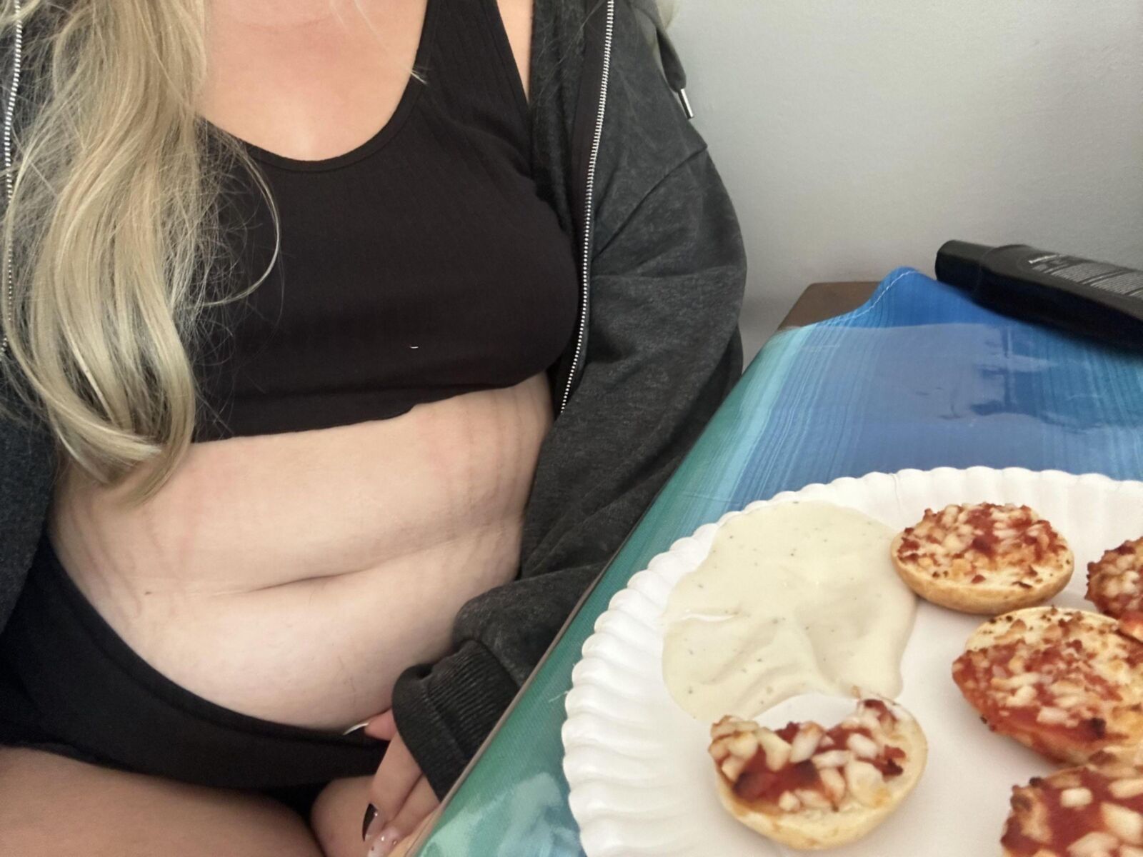 Lxves_ (Sar) (BBW)