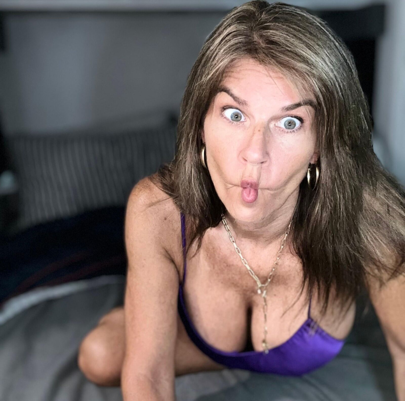 MILF Mary 
