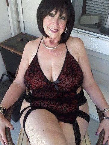 Big tit gilf amateur