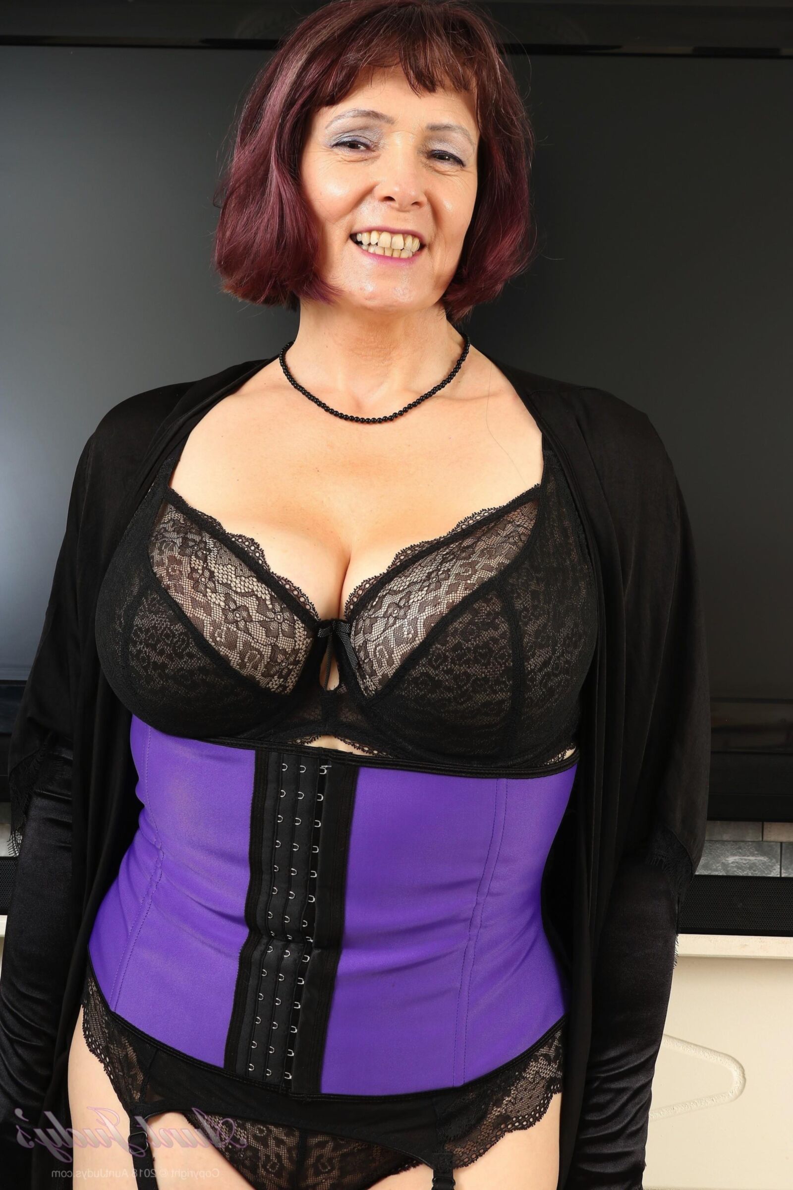 . Tigger a reminder of this magnificent statuesque GILF